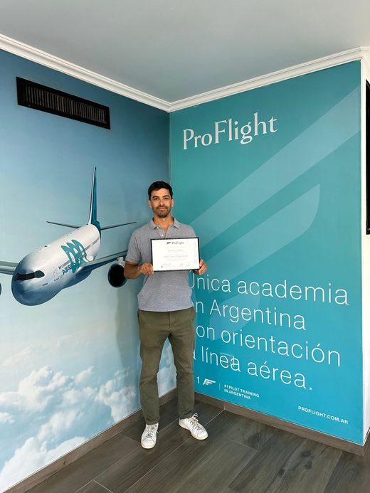 Egresado del Programa MCC